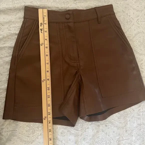 Aritzia Wilfred Nocturne High Rise Utility Vegan Leather Cognac Shorts Size 00 - Picture 6 of 6